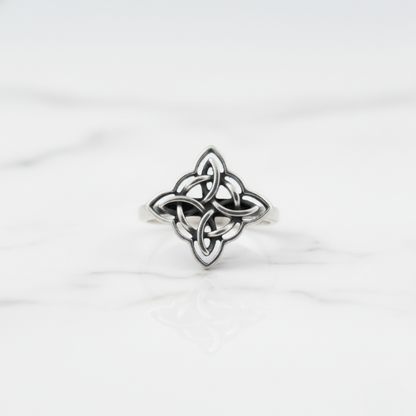 Anillo Nudo de Bruja Plata 925