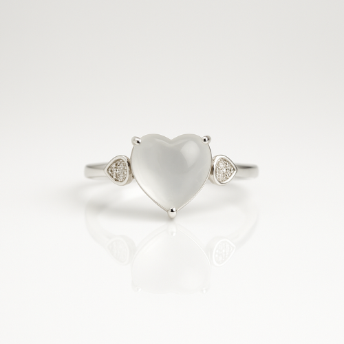 Anillo Corazón de Luna